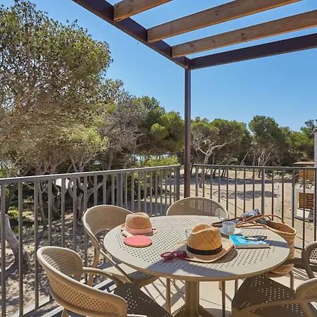 Ξενοδοχείο με διαμερίσματα Odalys Riviera La Presqu'ile 4*