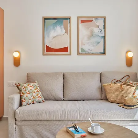 Ξενοδοχείο με διαμερίσματα Odalys Riviera La Presqu'ile 4*