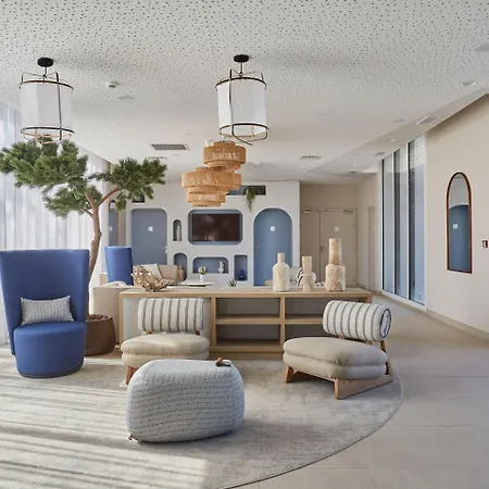 Aparthotel Odalys Riviera La Presqu'ile 4*