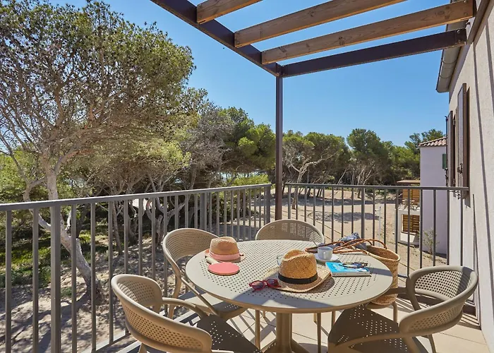 Aparthotel Odalys Riviera La Presqu'ile 4*