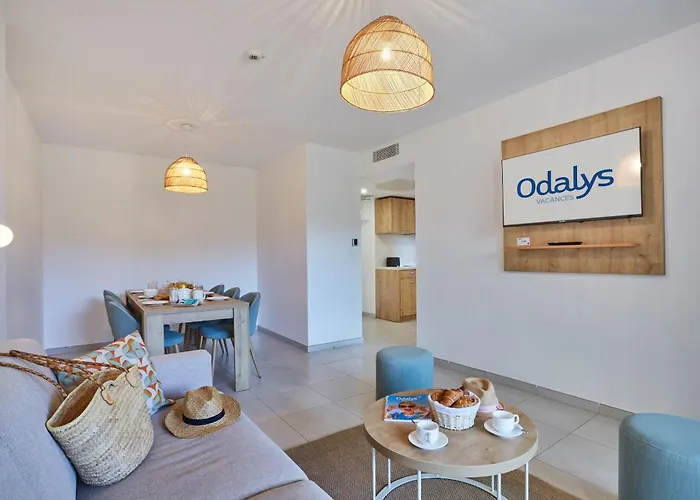 Lejlighedshotel Odalys Riviera La Presqu'ile 4*