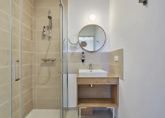 Apartmanhotel Odalys Riviera La Presqu'ile 4*