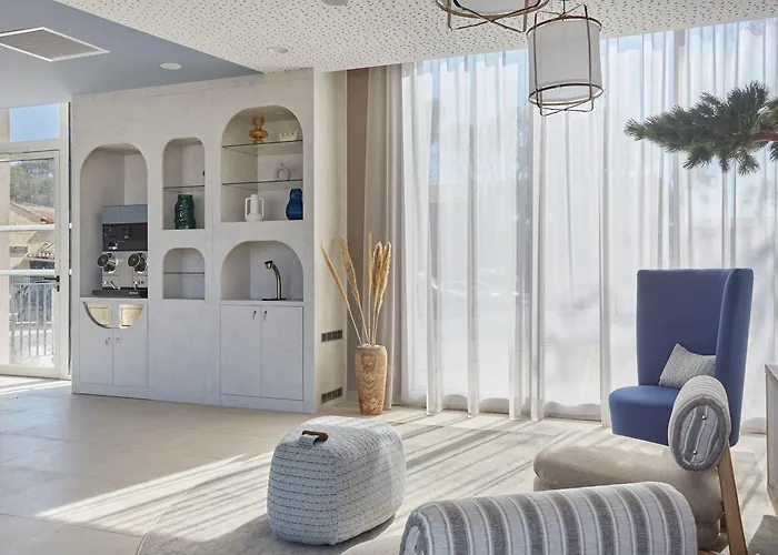 Odalys Riviera La Presqu'ile 4* Hyères